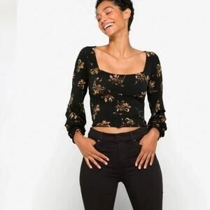 Lush Sz Medium Naomi Squareneck Black w/Tan Floral Long Sleeves Cropped Knit Top